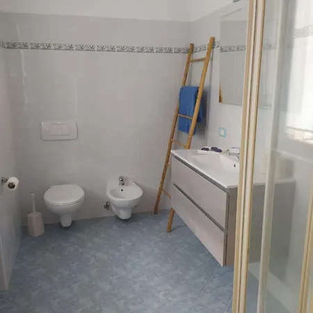 La Casa Al Bmor Love&lake Tatil Evi Mezzegra