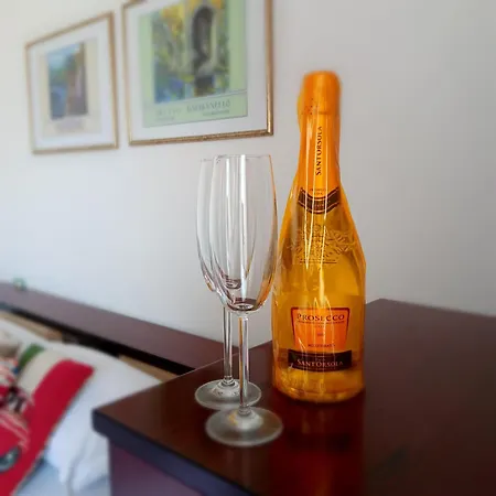 La Casa Al Bmor Love&lake Ferienhaus