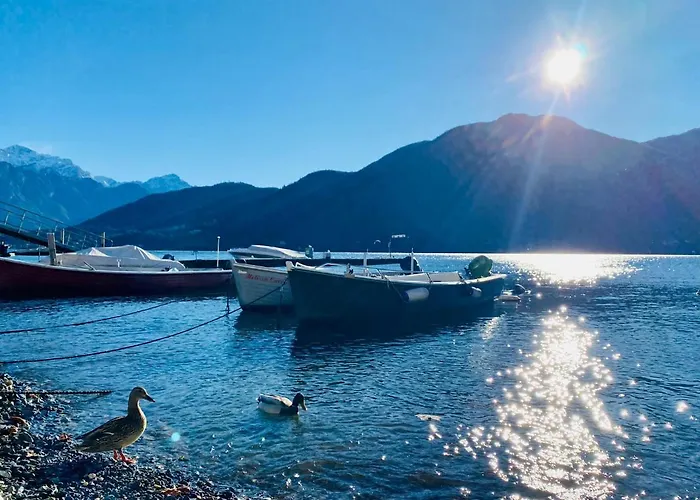 La Casa Al Bmor Love&lake بيت للعطل ميزّيجرا